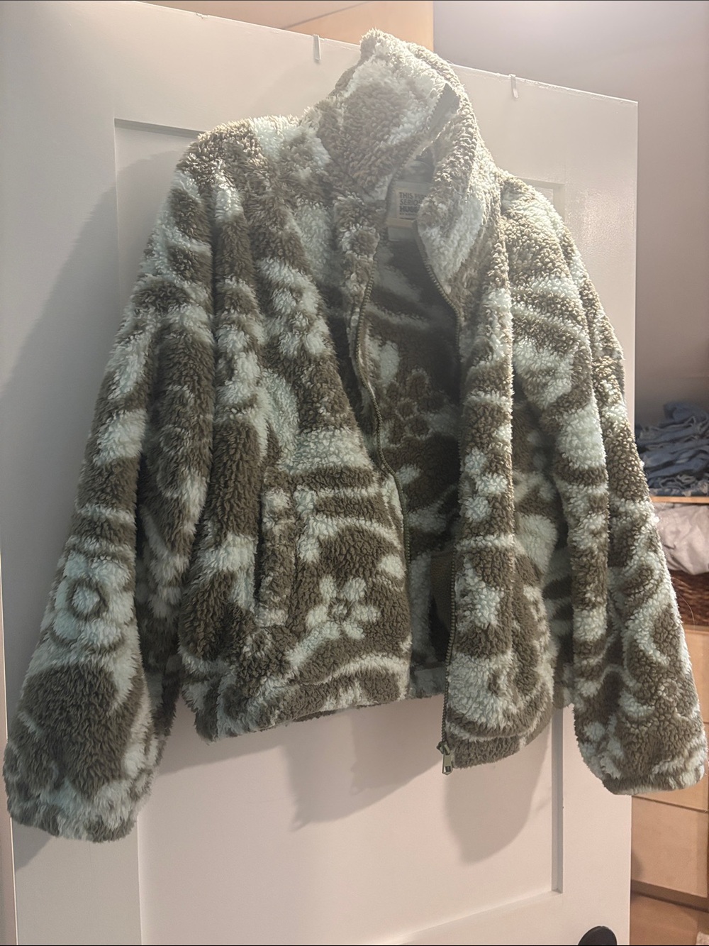 Women's Plush Faux-Shearling Zip Jacket in Green and Mint